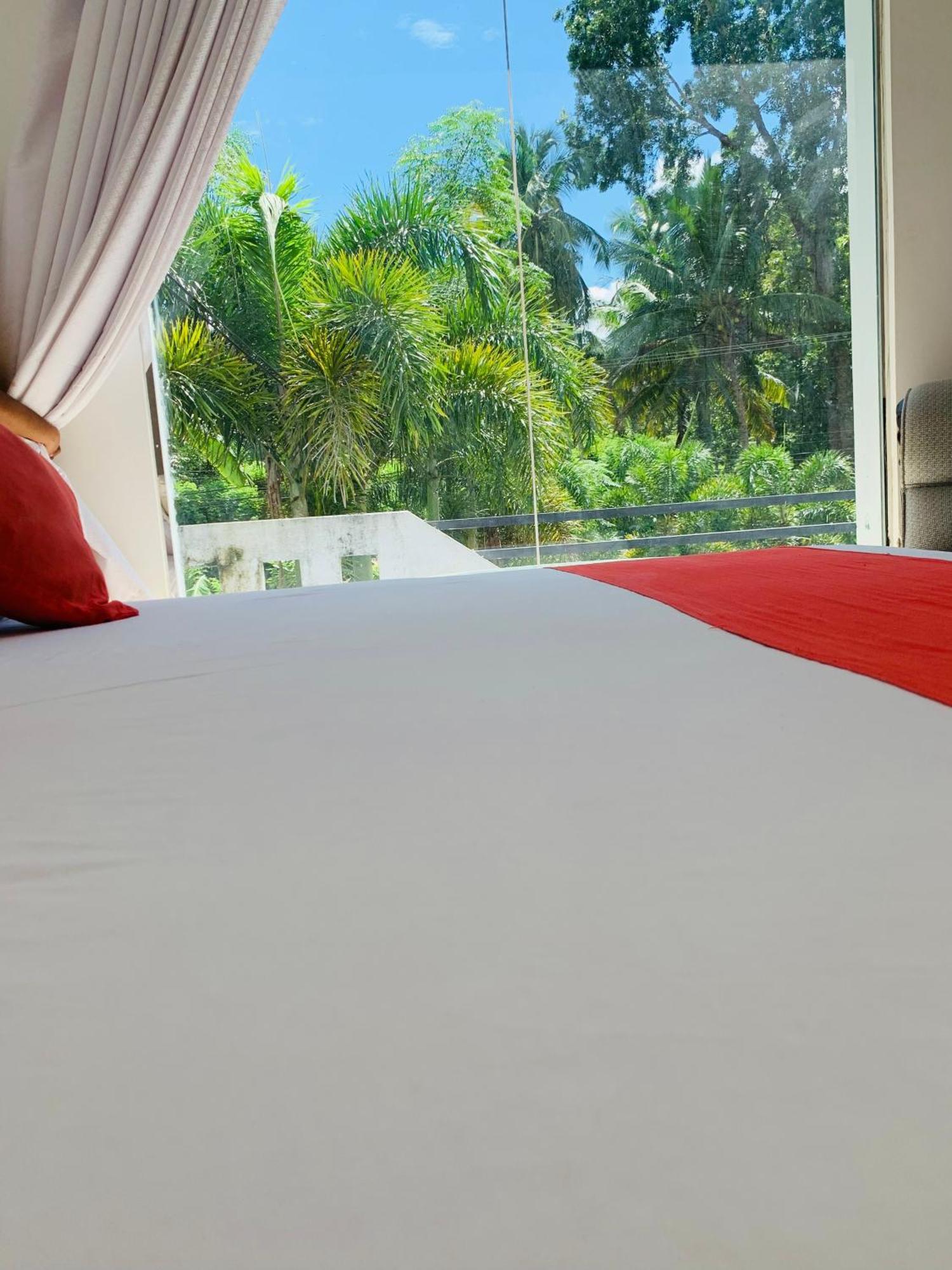 Chill House Safari Resort Udawalawe Exterior photo